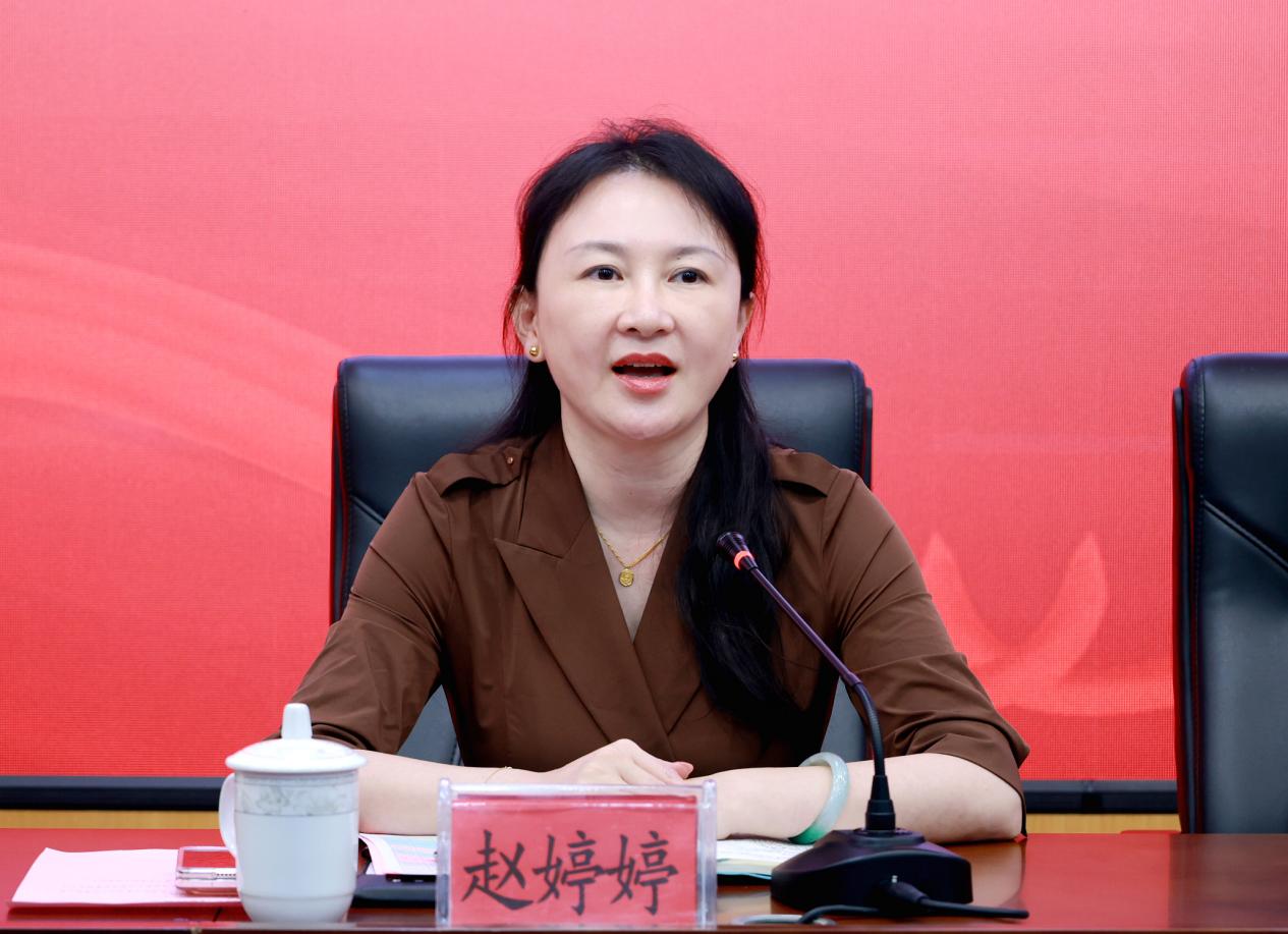 通报会2.jpg
